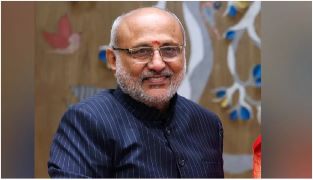 Vice-President Shri C.  P. Radhakrishnan releases Constitution of India in Sindhi